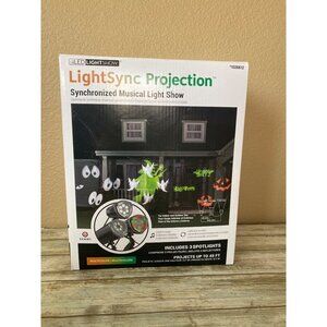 2018 Gemmy Halloween LED LightSync Show VIDEO 3 Projectors & Spooky Music in Box